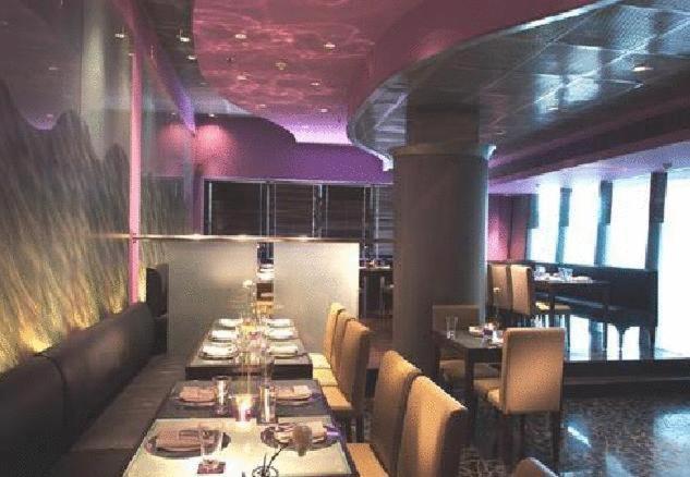 Savoy Suites Noida Restauracja zdjęcie